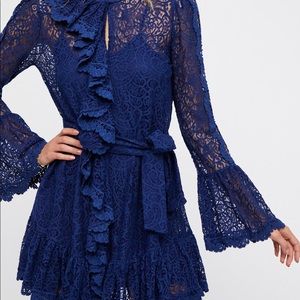 Free People lace mini